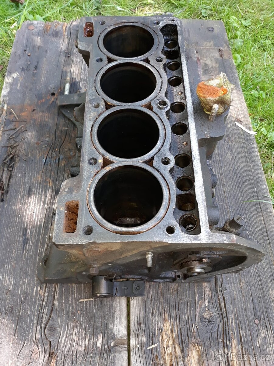 Blok motoru ARO 10, 1400ccm