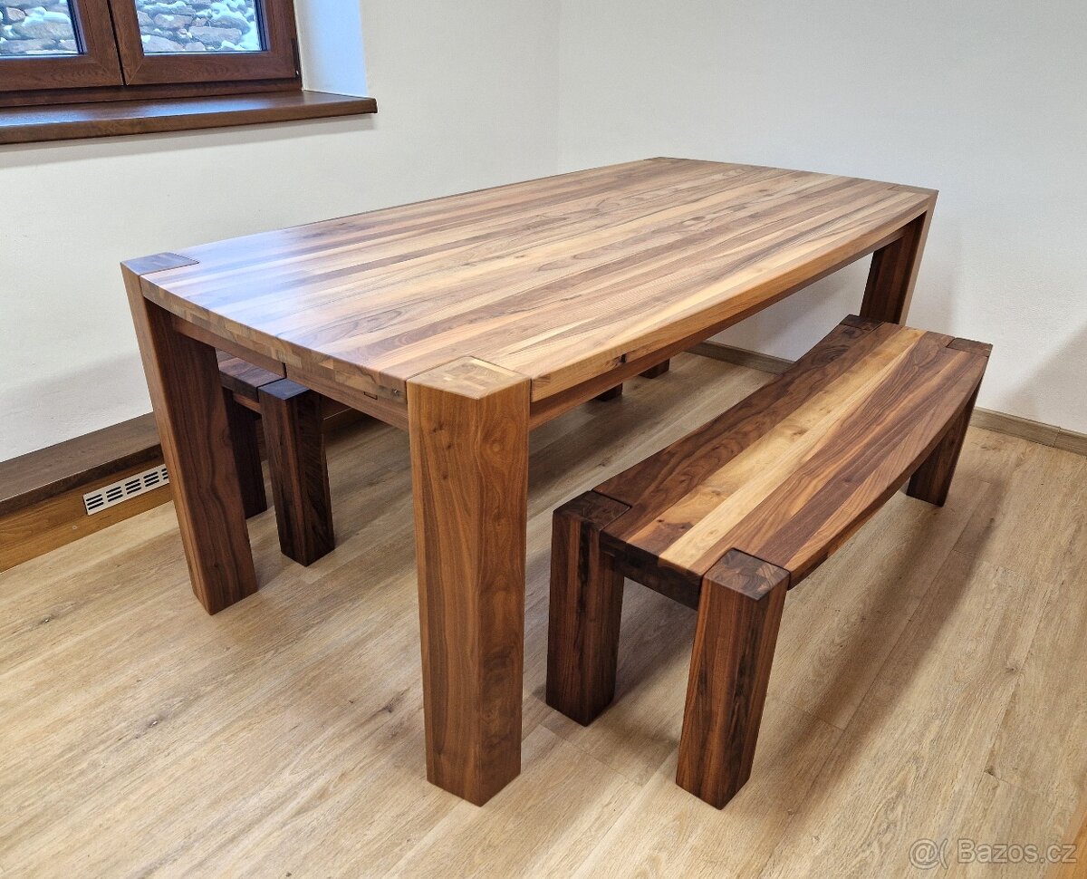 Nový jídelní set americký ořech masiv 100x200 cm