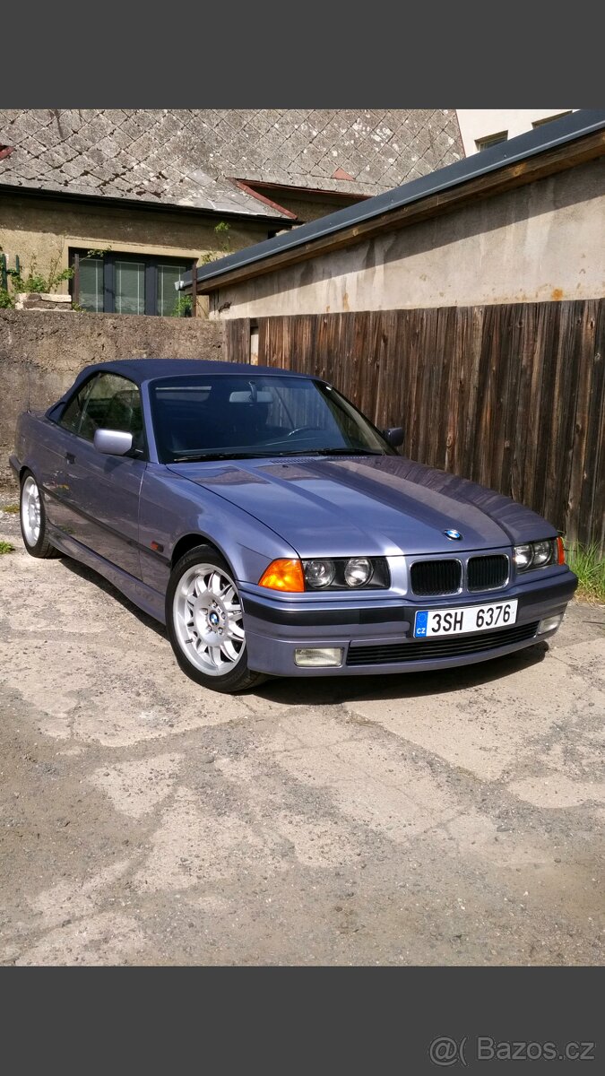 BMW 325i Cabrio E36
