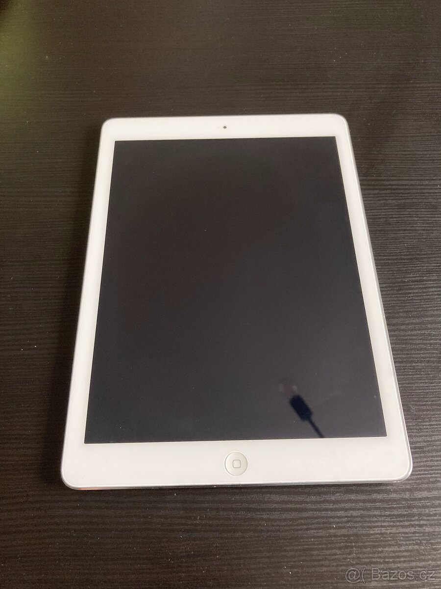 Apple iPad Air 16GB WiFi (A1474 - late 2014)