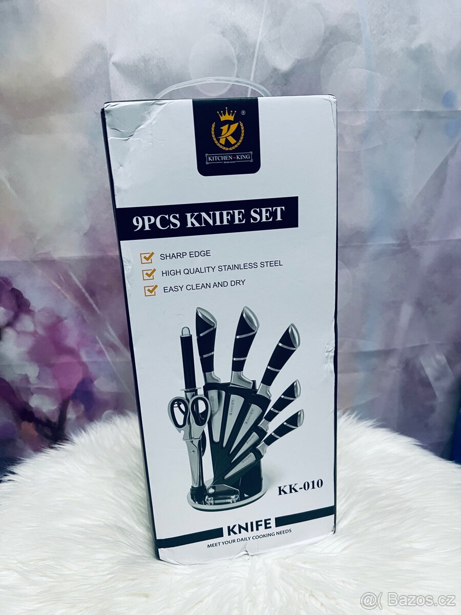 9 dílná sada nožů se stojanem