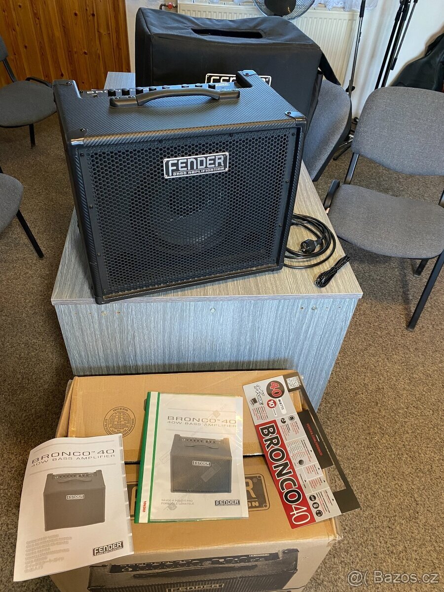 FENDER BRONCO 40 BASOVÉ MODELINGOVÉ kombo