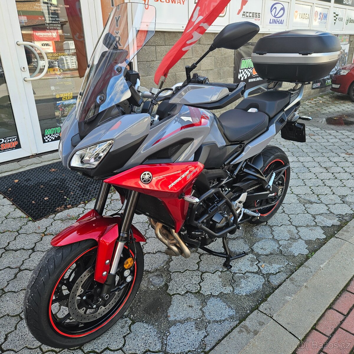 Yamaha Tracer 900, ABS, TCS, padací rám, topcase