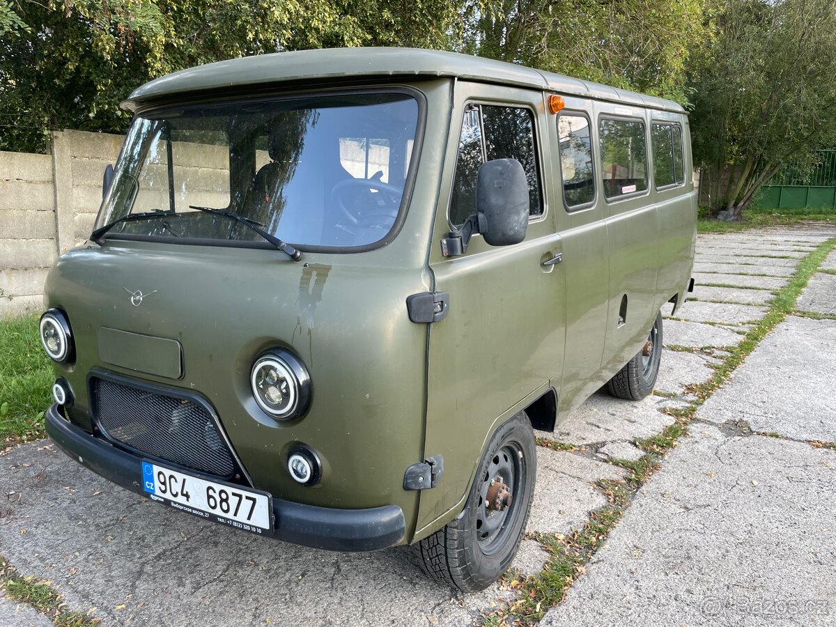 Uaz 452 Buchanka