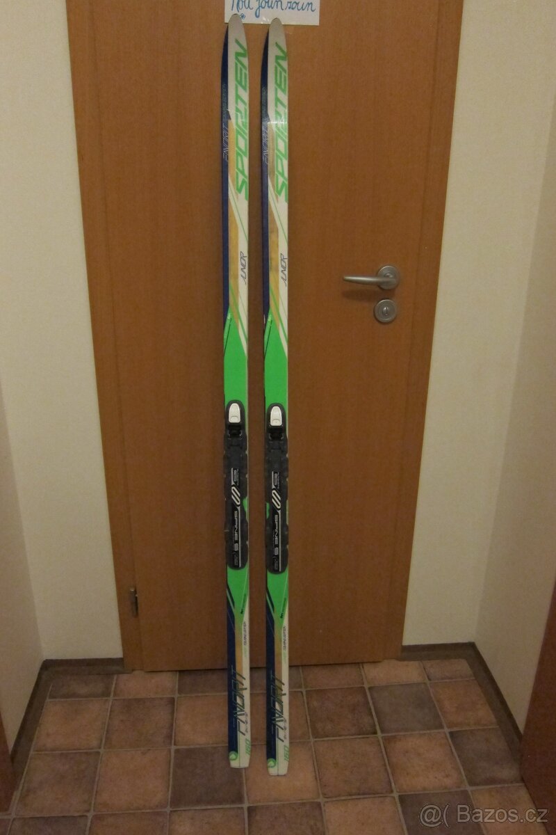 Dětské běžky Sporten 160cm, šupiny, NNN