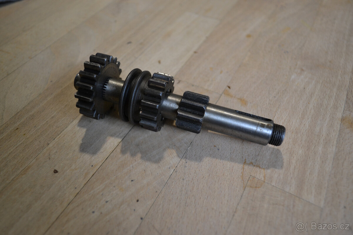 Nové díly převodovky ČZ 125/150 C, B, T