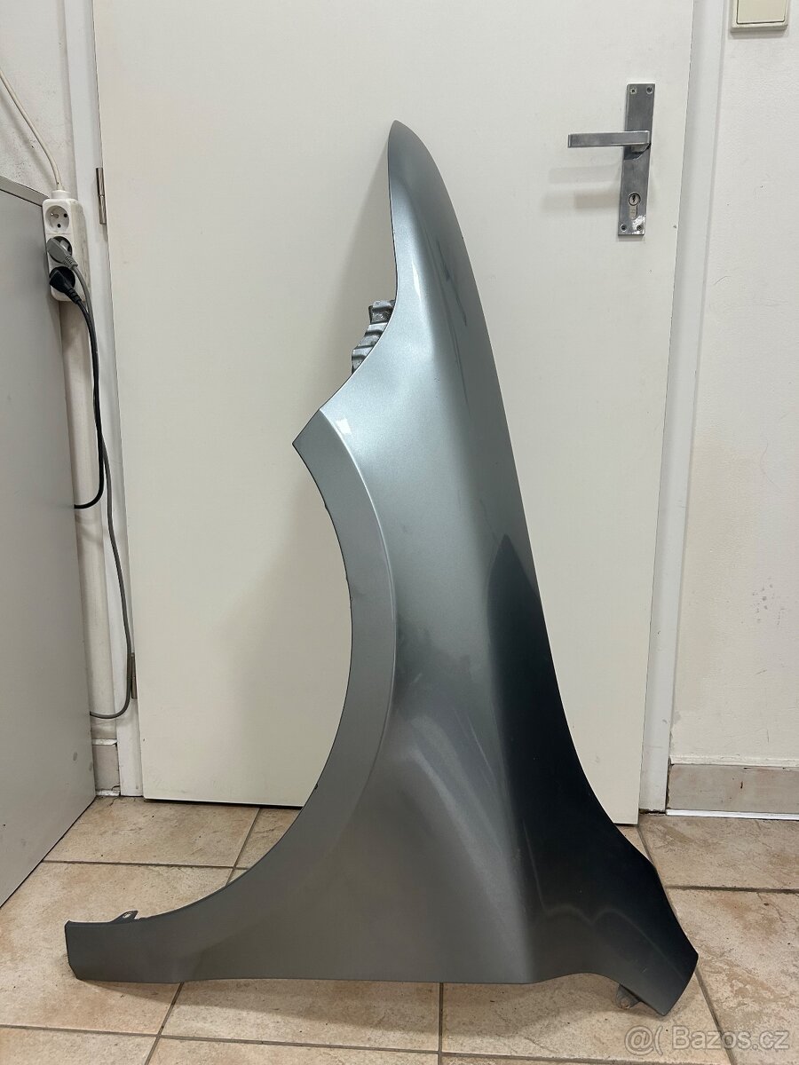 Škoda Superb II blatník