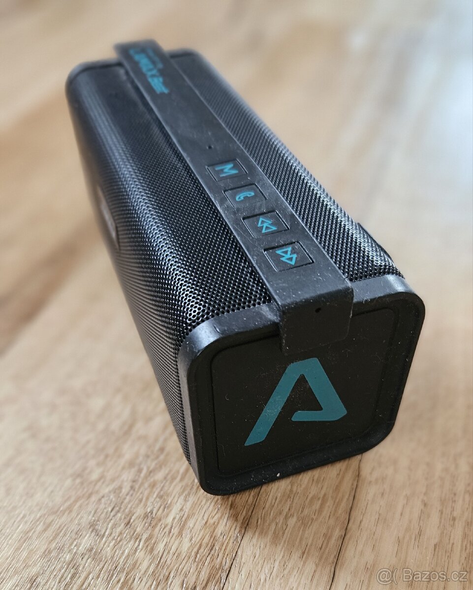 Bezdrátový reproduktor LAMAX Beat Street ST-1 by