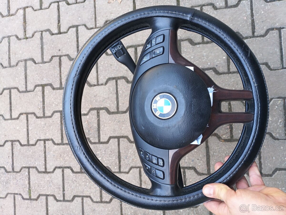 Tyč řízení a volant BMW E46