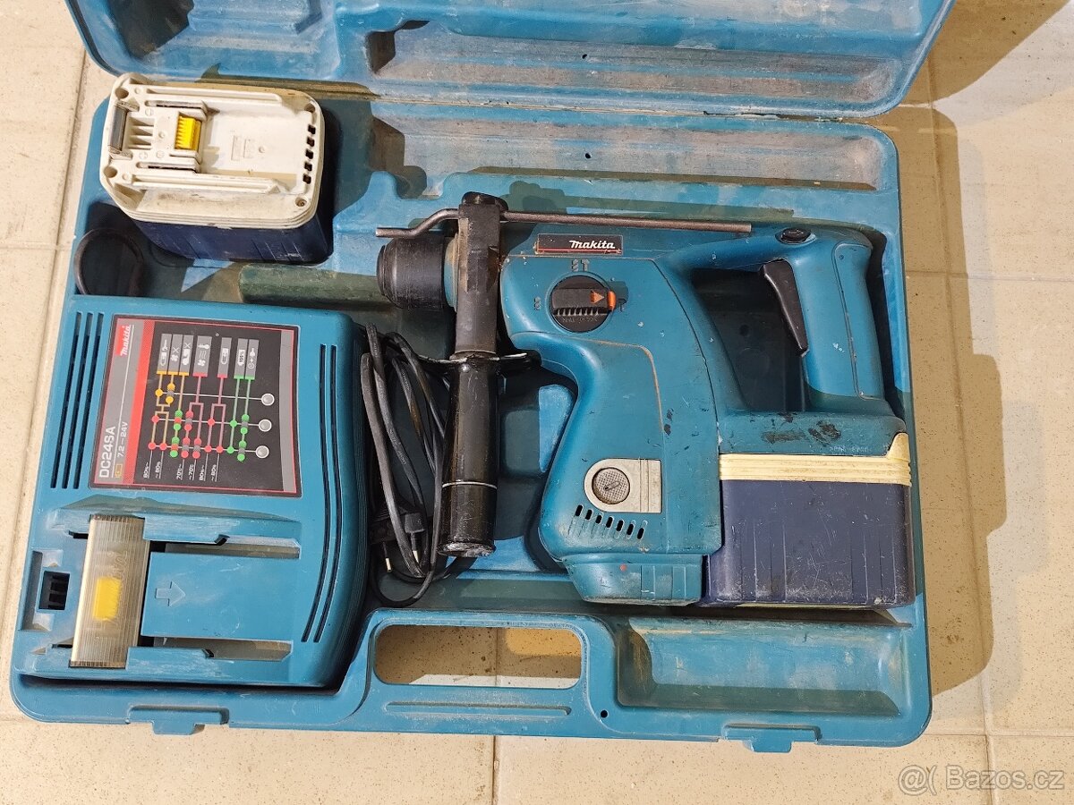 Aku vrtací kladivo MAKITA