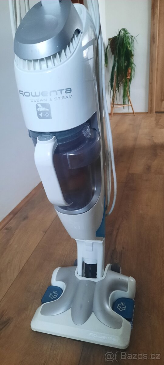Parní mop s vysáváním Rowenta