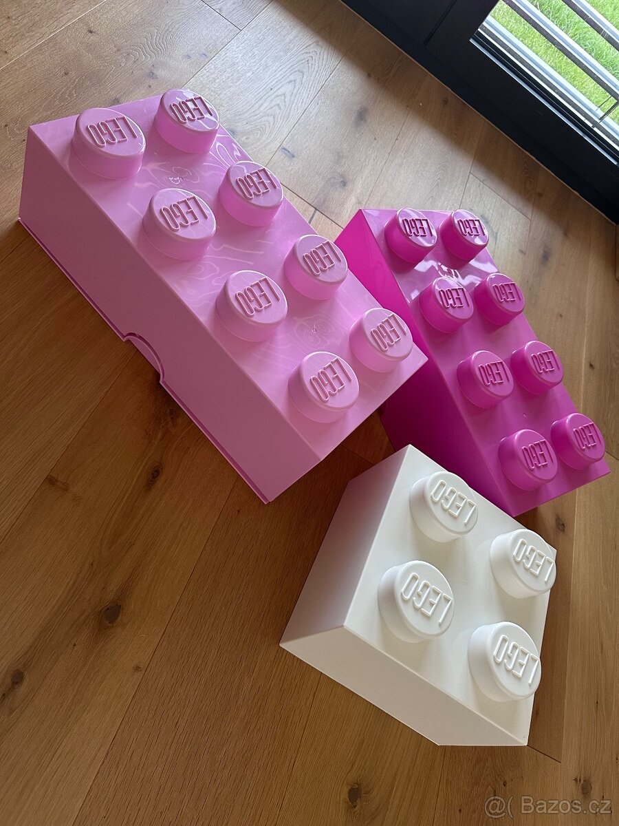 Lego úložné boxy
