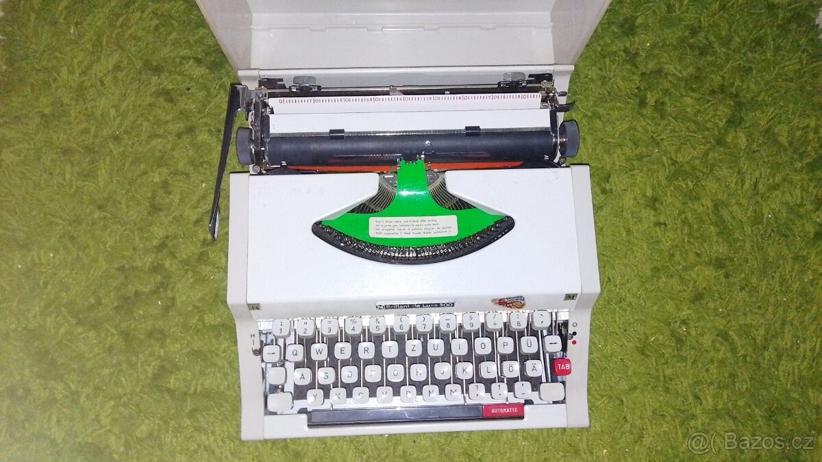 Predám písací stroj NECKERMANN Brillant de luxe 300 ...