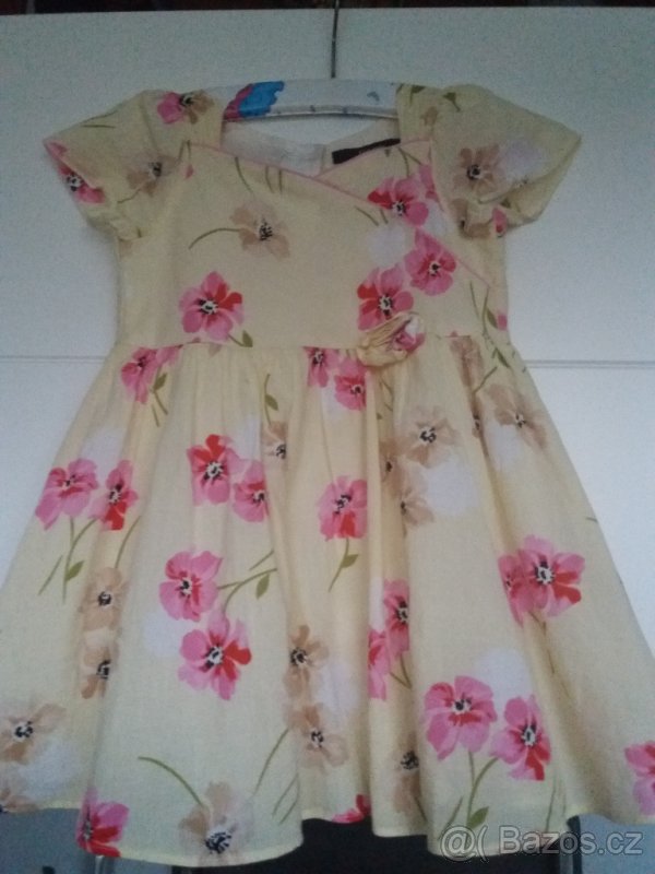 Dívčí šaty v.98