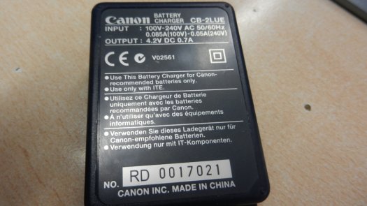 Nabíječka Canon CB-2LUE