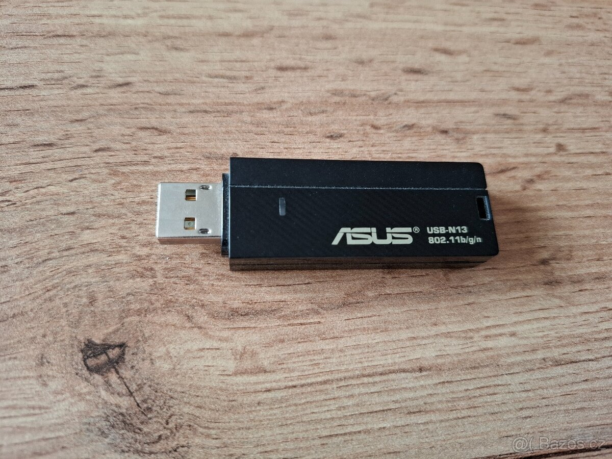 Asus N-13 Wifi USB adaptér