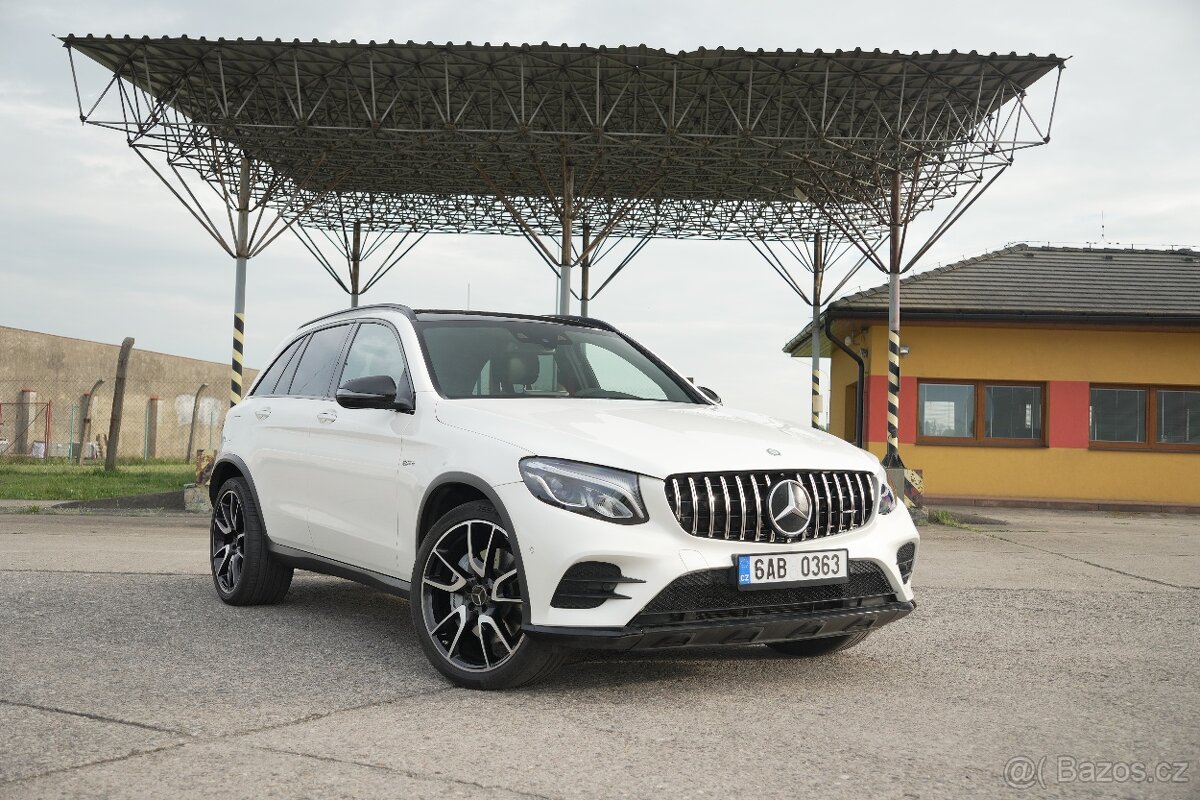 🚗 Mercedes-Benz GLC 43 AMG 4MATIC 270 kW - výbava