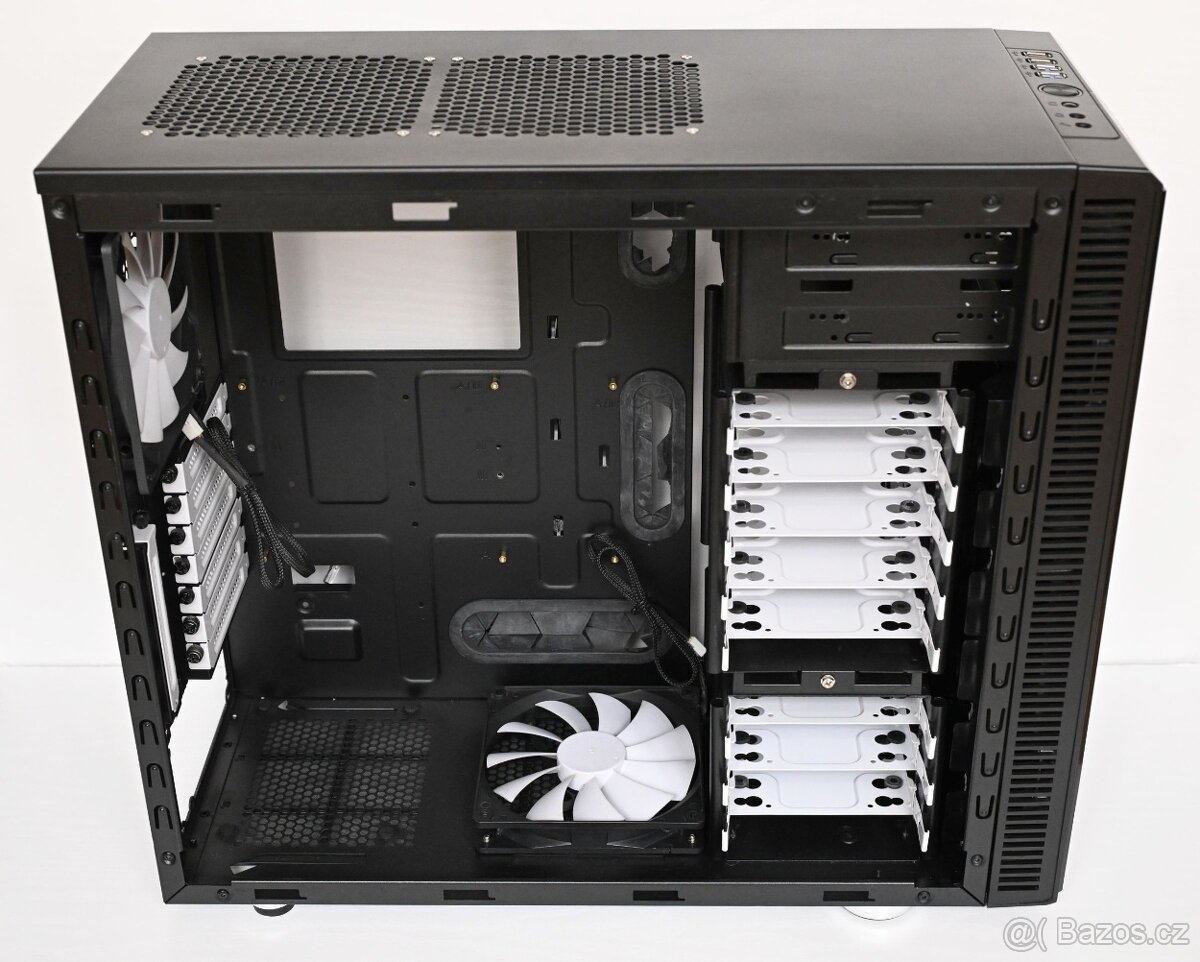 Fractal Design Define R4 - opravdu velmi pěkná
