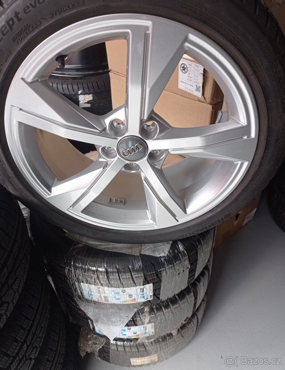 Fungl nova nejeta ZIMNI 17" al sada Originál Audi