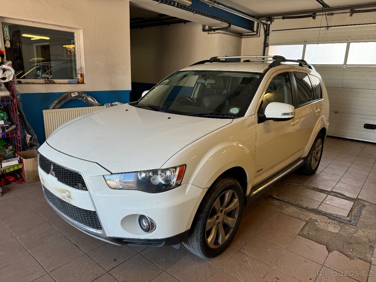 Outlander 2012-2,2 did 4N14