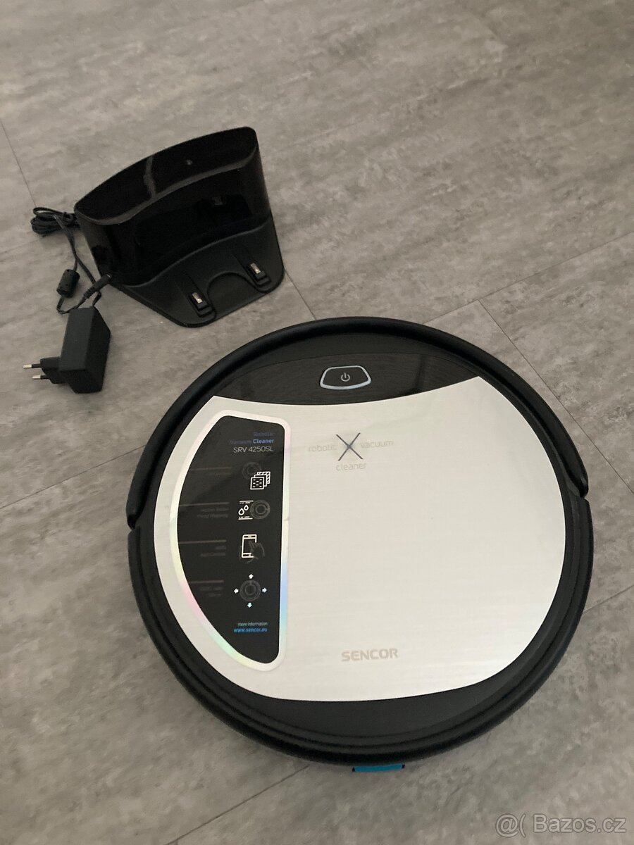 Robotický vysavač SENCOR SRV 4250SL s mopováním