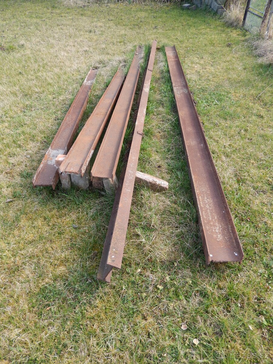 PRODÁM I NOSIČ - traverza