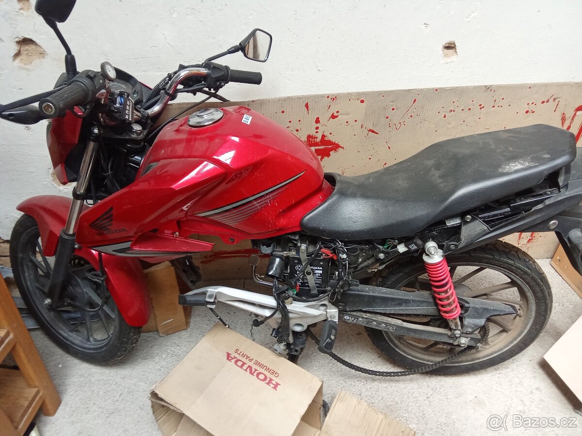 Honda cb125 bez motoru