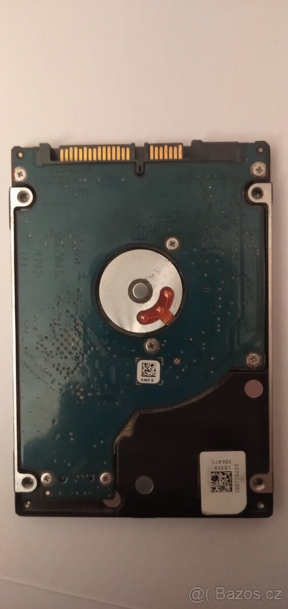 Pevný disk Seagate Momentus Thin 320GB (HDD)