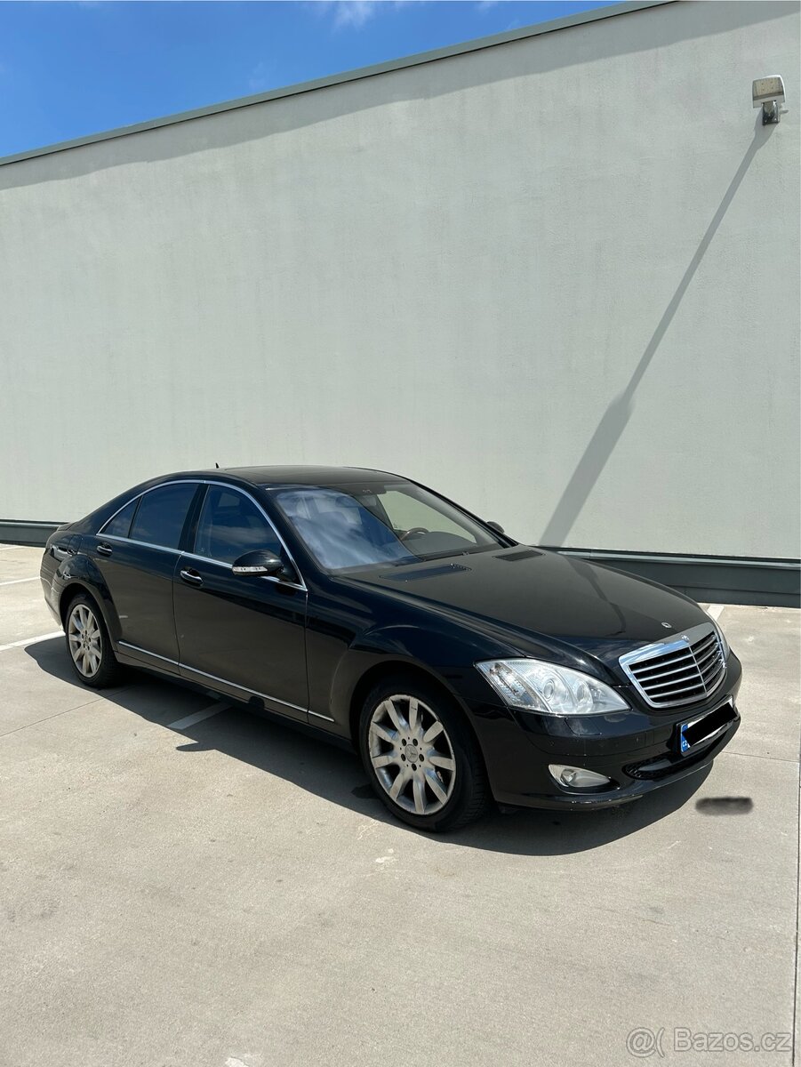 Mercedes-Benz W221 S350 4MATIC