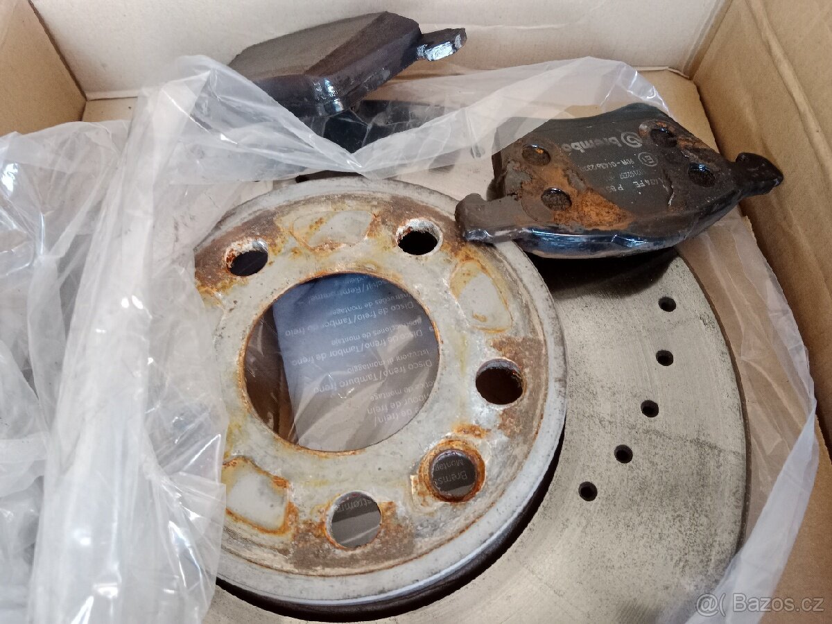 Brzdové kotouče a destičky