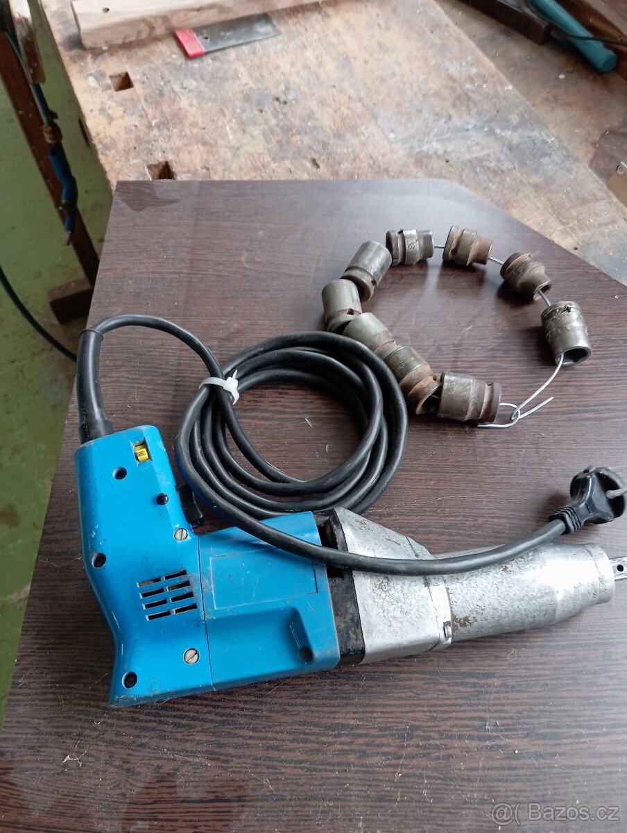 Rázový utahovák Narex