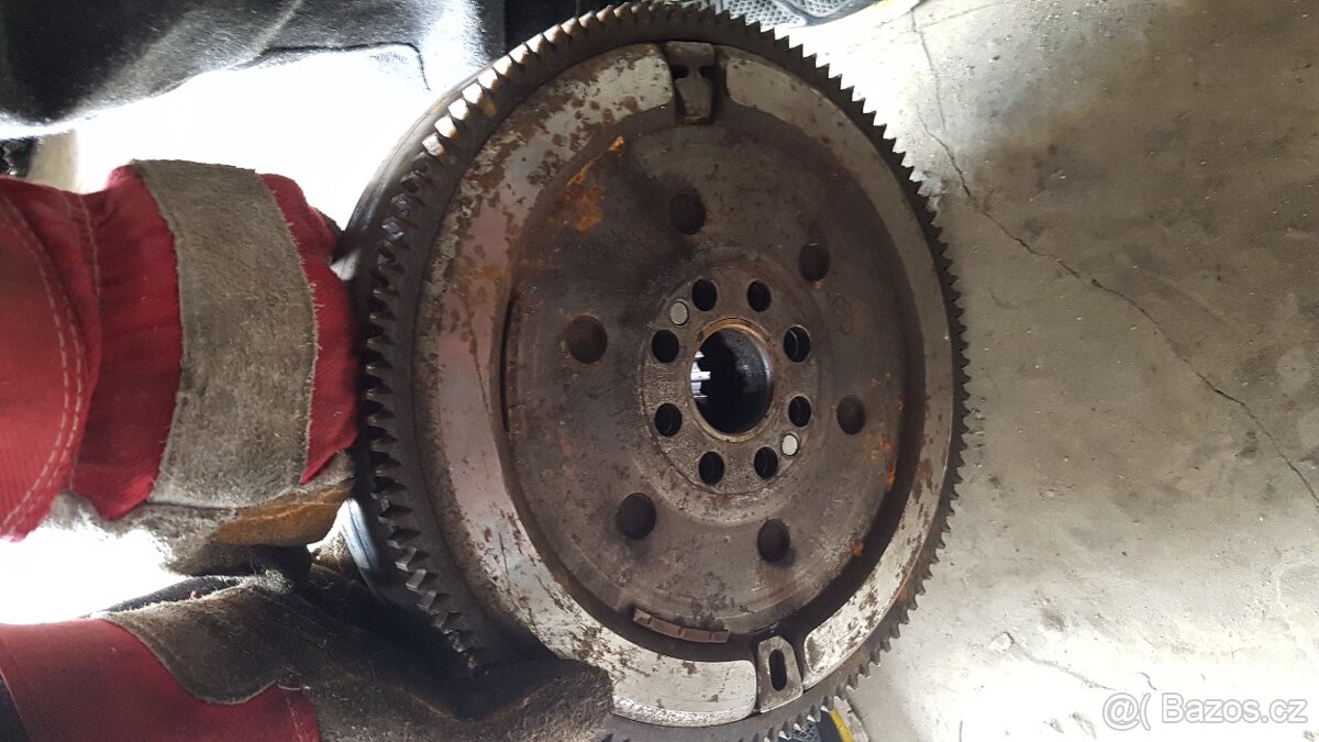 Spojka a setrvačník BMW E46 M47N 320D 100kw 318D