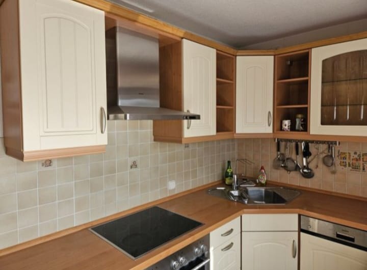 Provance kuchyňská linka s vestavěnými spotřebiči,5636