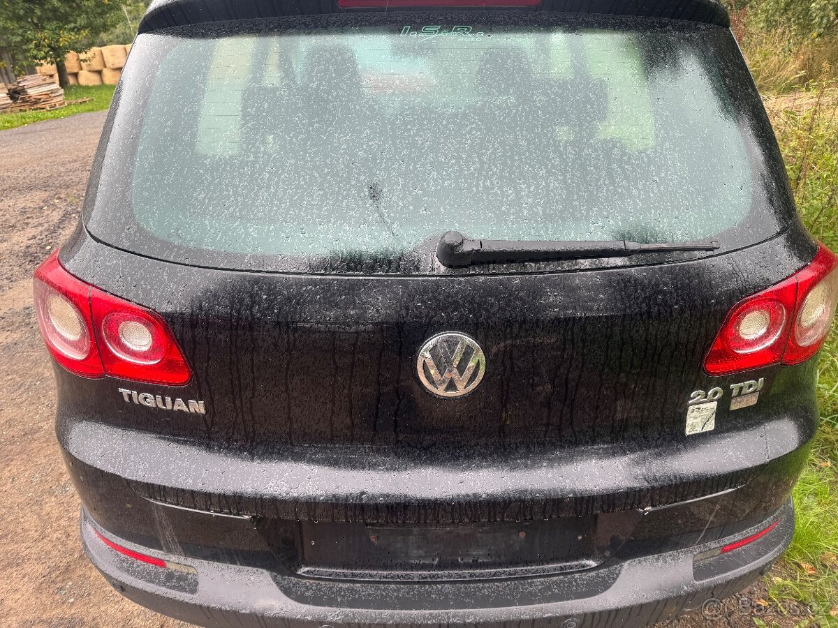 Prodám kufrové dveře tiguan