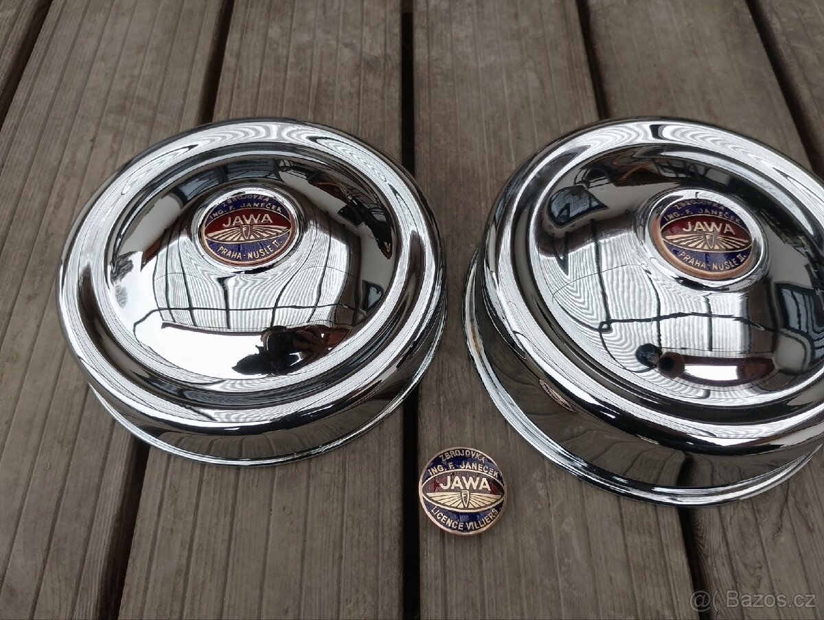 Jawa Speciál kryty zapalování, setrvačníku, smaltované znaky