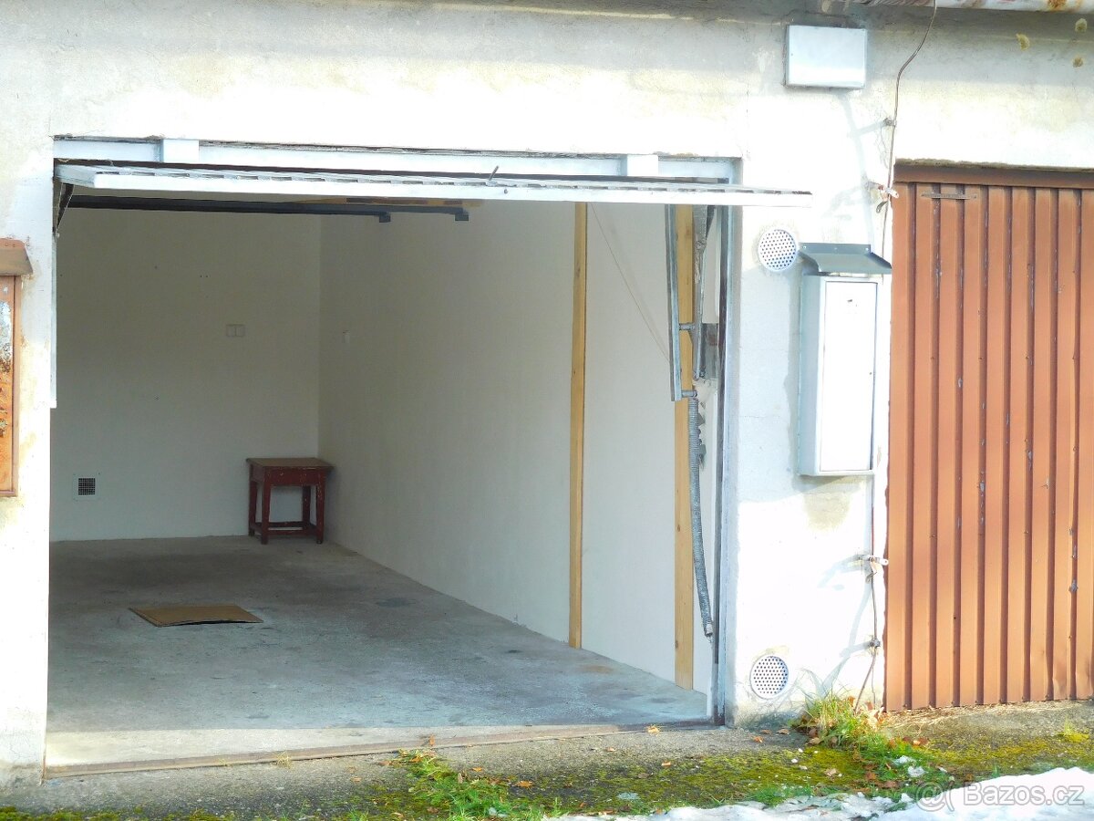 Garáž pro vaše autíčko 18m2 Frýdlant nad Ostravicí