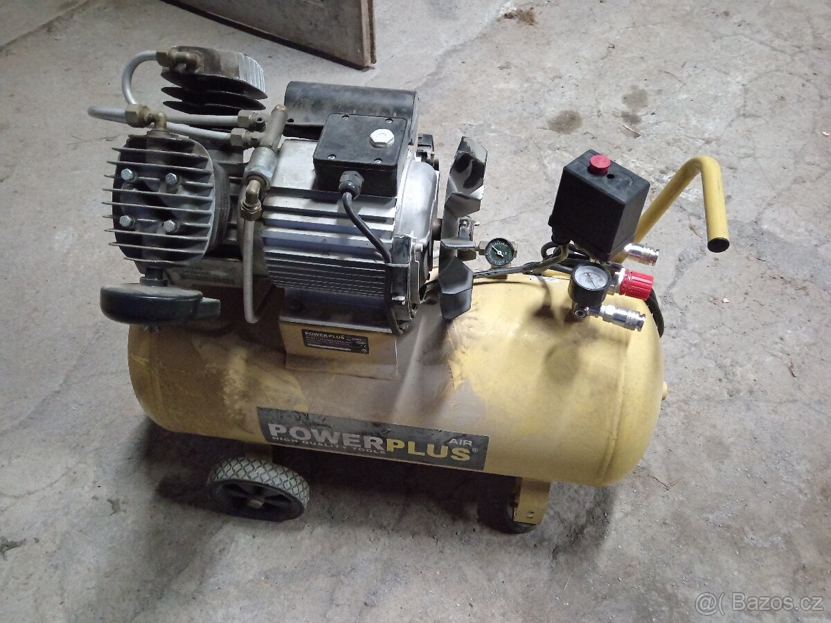 dvoupístový kompresor