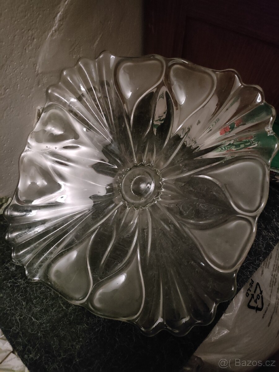 Skleněné misky,tácy