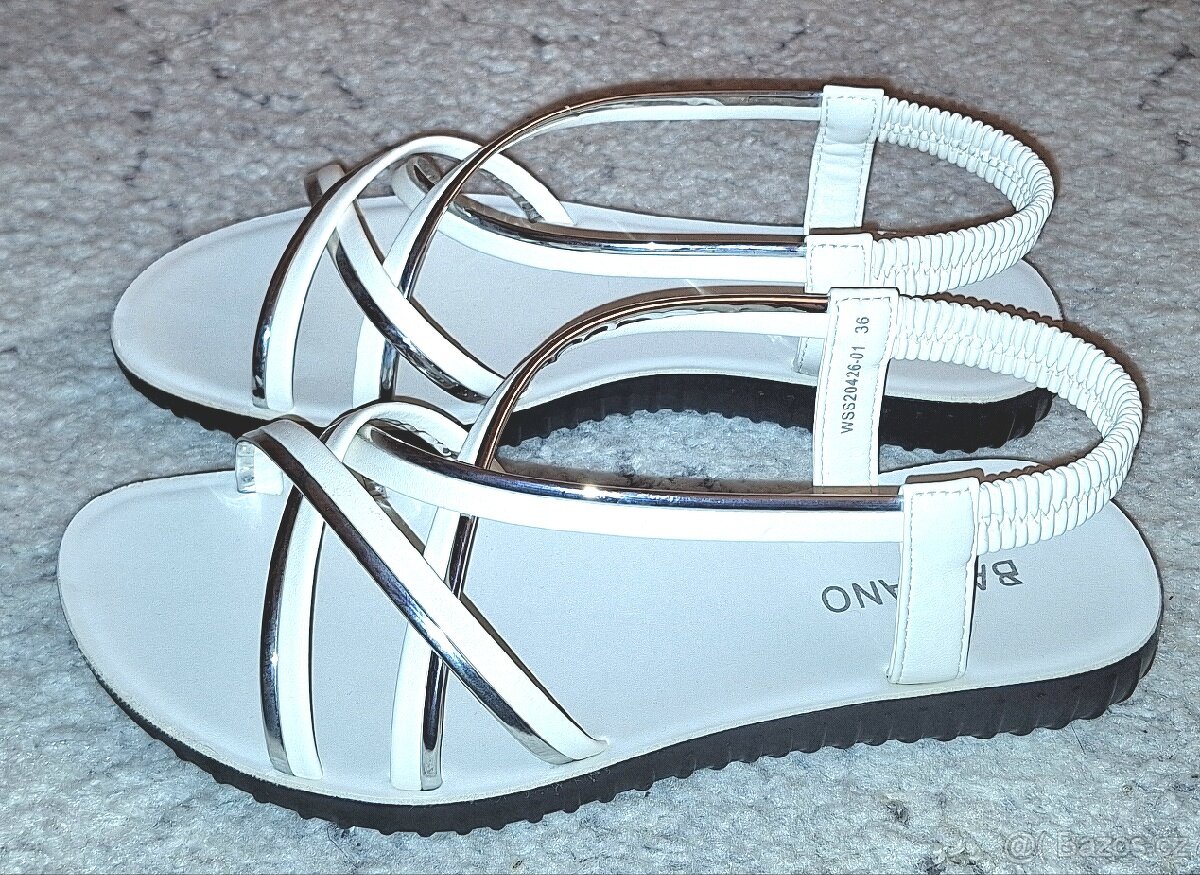 Dívčí sváteční sandálky v. 36 Bassano