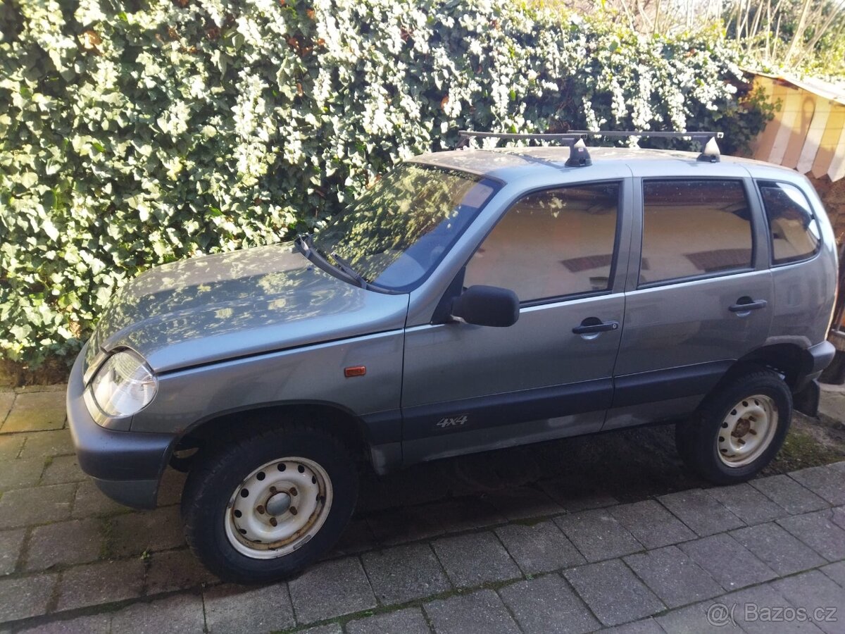 Chevrolet Lada Niva 1700