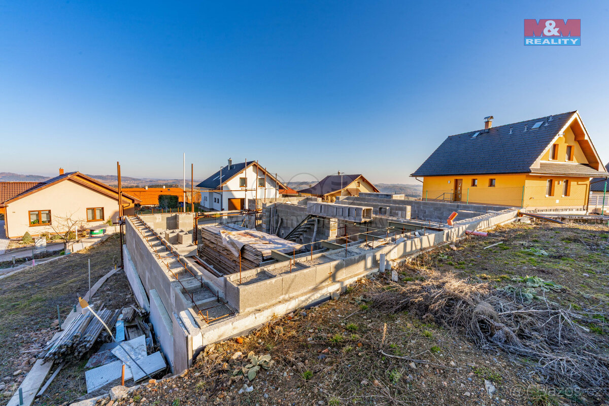 Prodej rozestavěného domu ve Ždánicích