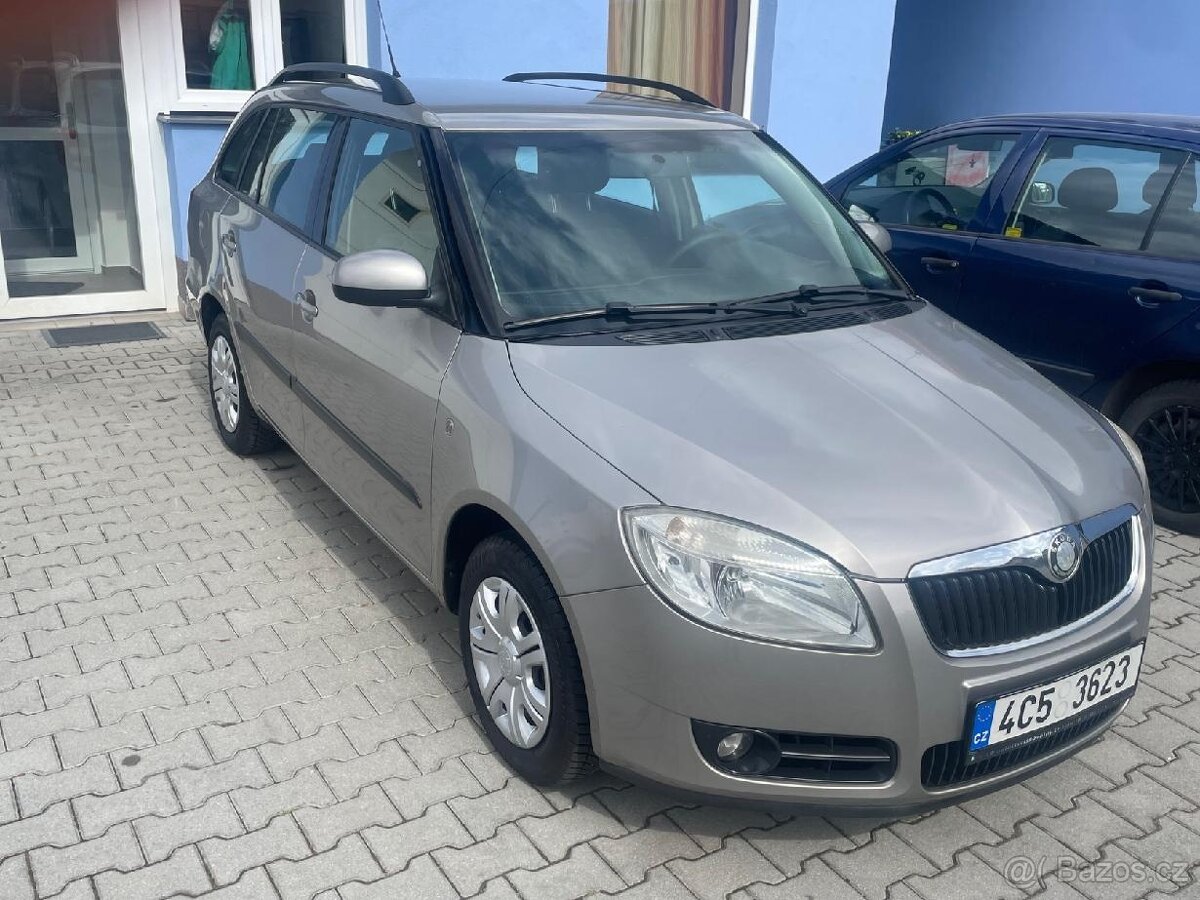 Škoda Fabia combi 1.2 HTP 51kw Ambiente,klima, slušný stav