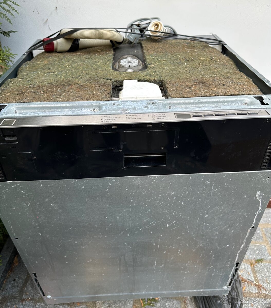 Dieter Knoll DKDT2700XK plně vestavná myčka 60cm