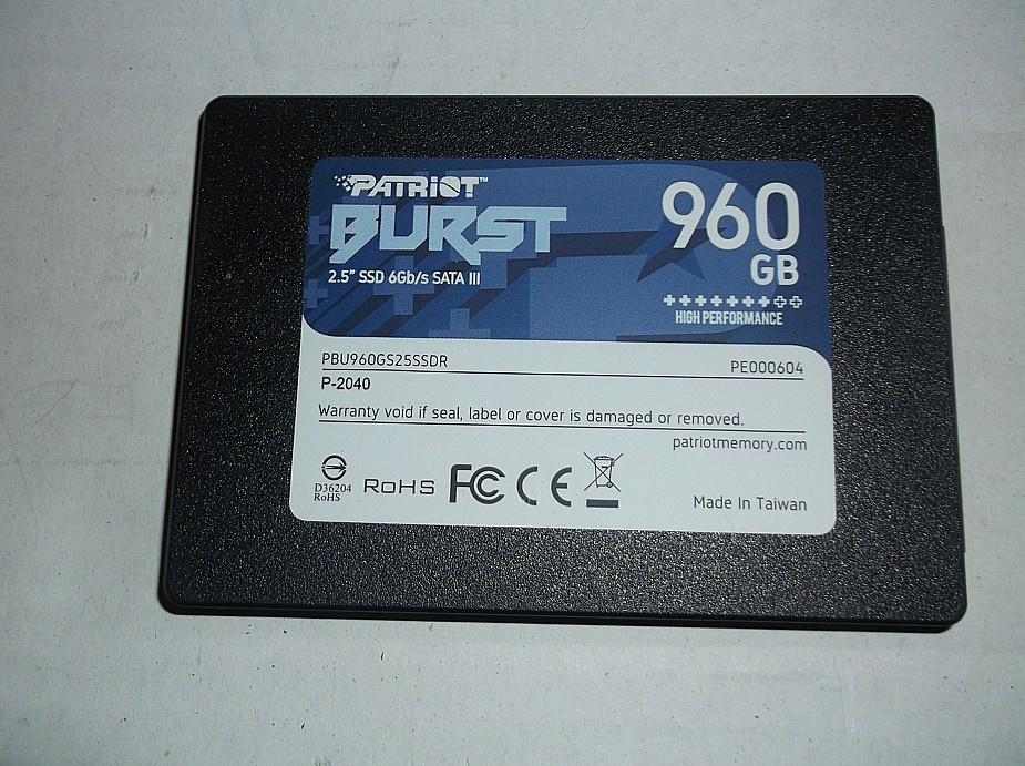 SSD Patriot 960 GB SATA III Plně funkční 98%