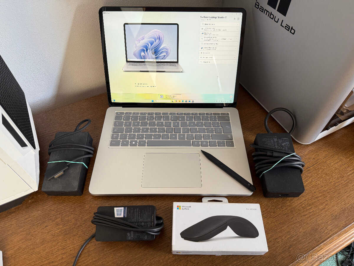 MS Surface Laptop Studio 2 i7 32 RAM RTX4050 baterie 93,57%