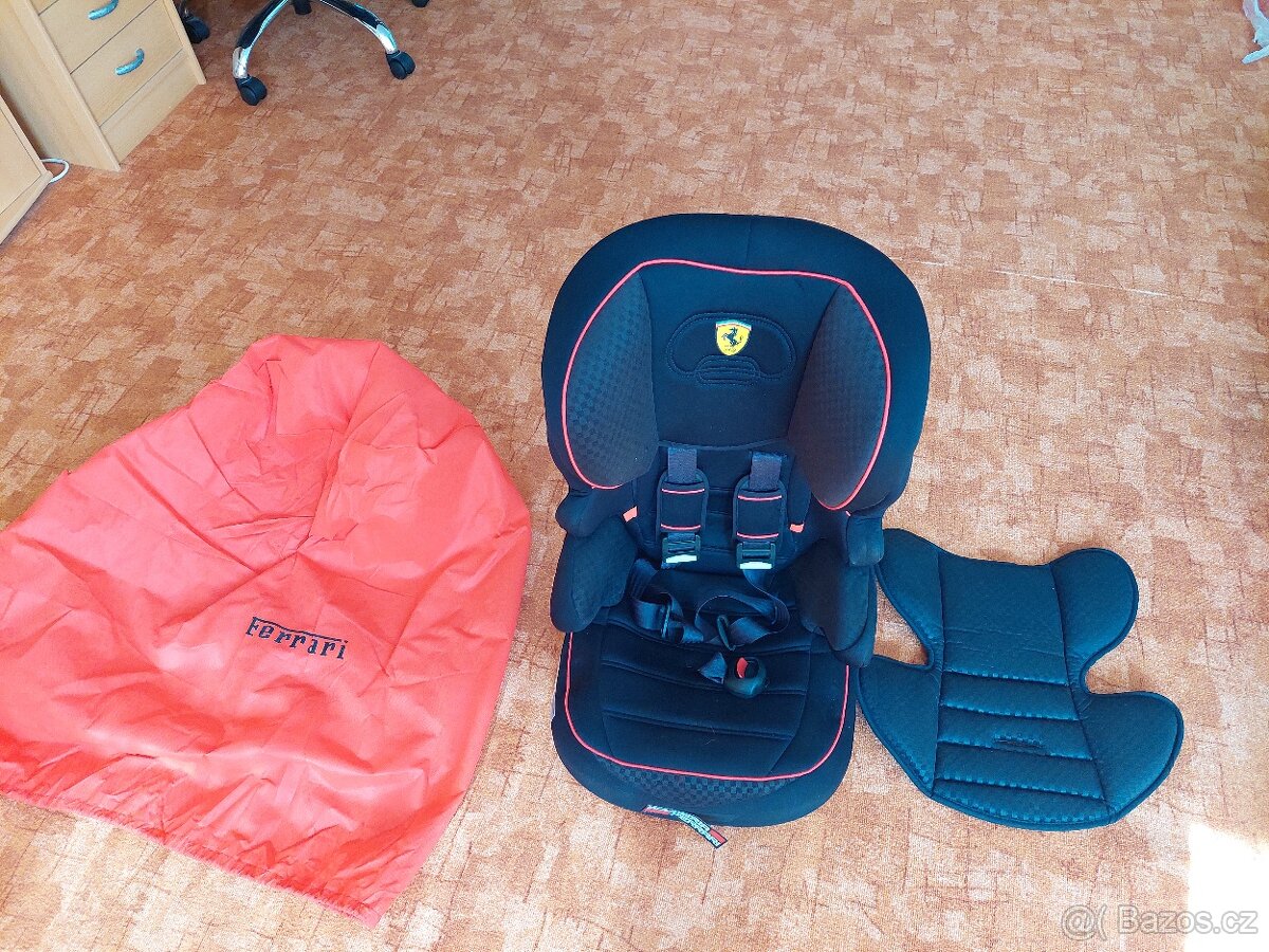 Autosedačka Ferrari