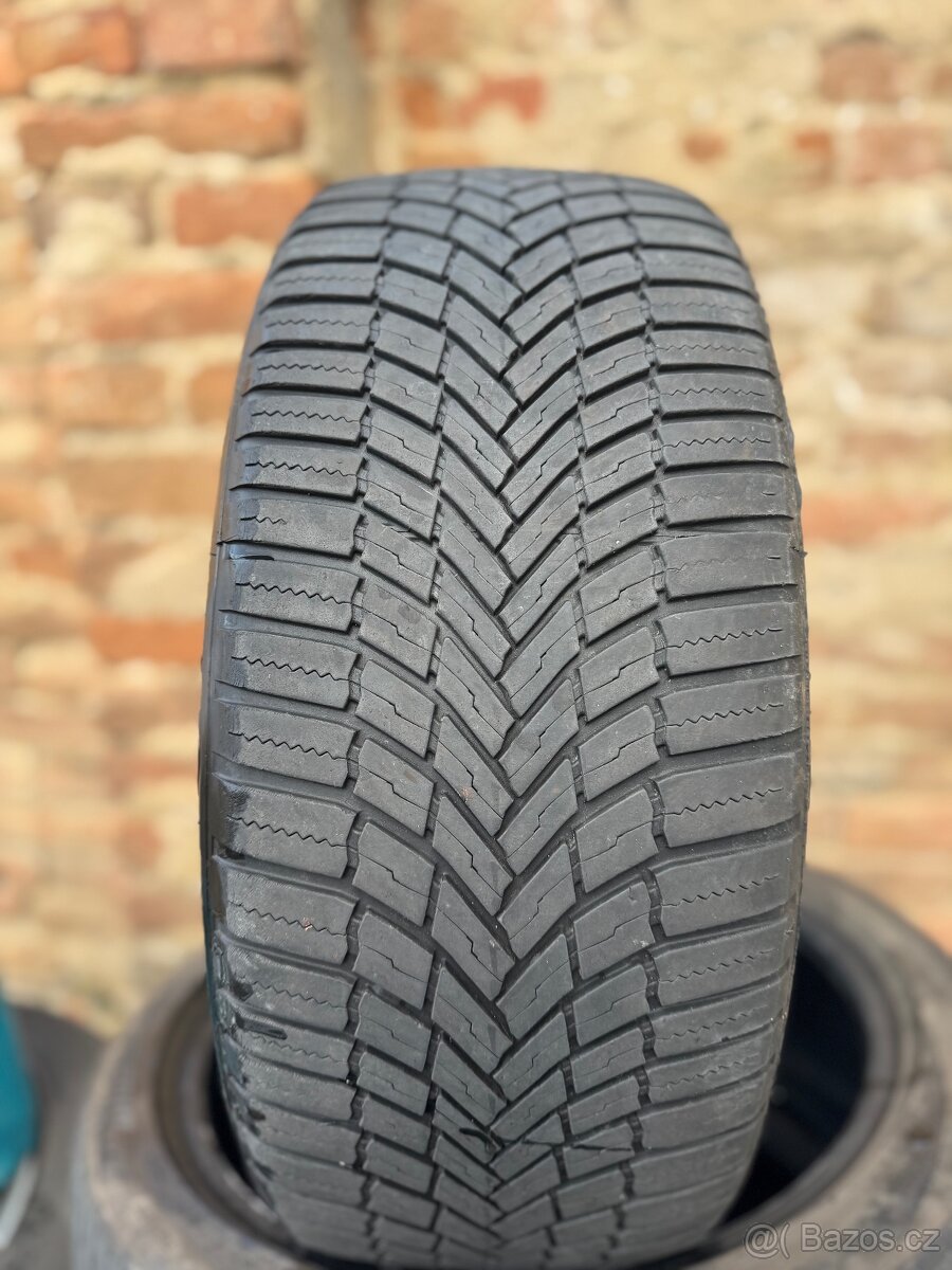 Pneu205/45r17 88W