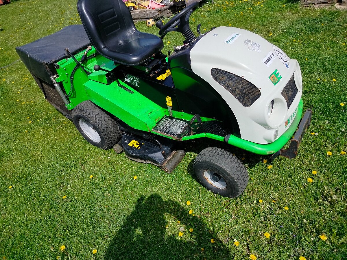 Etesia 100 evolution, zdarma přídavná hydraulika