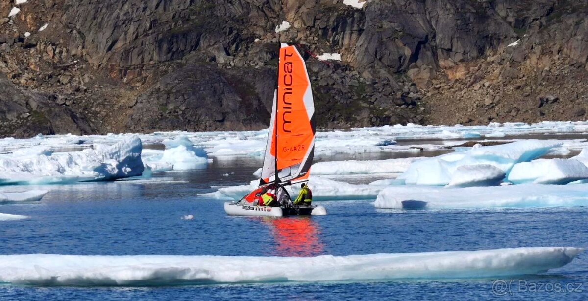 MINICAT 520 Explorer