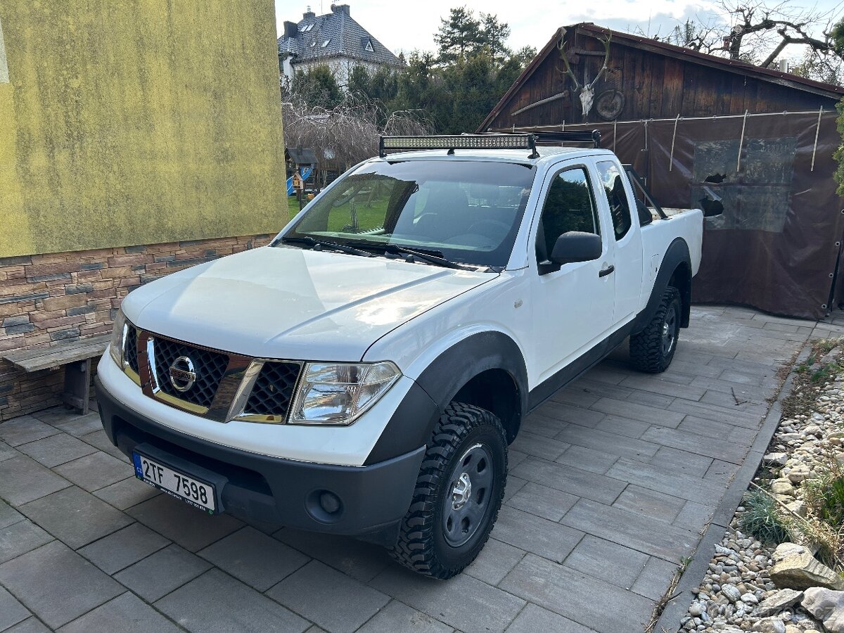 Nissan Navara D40